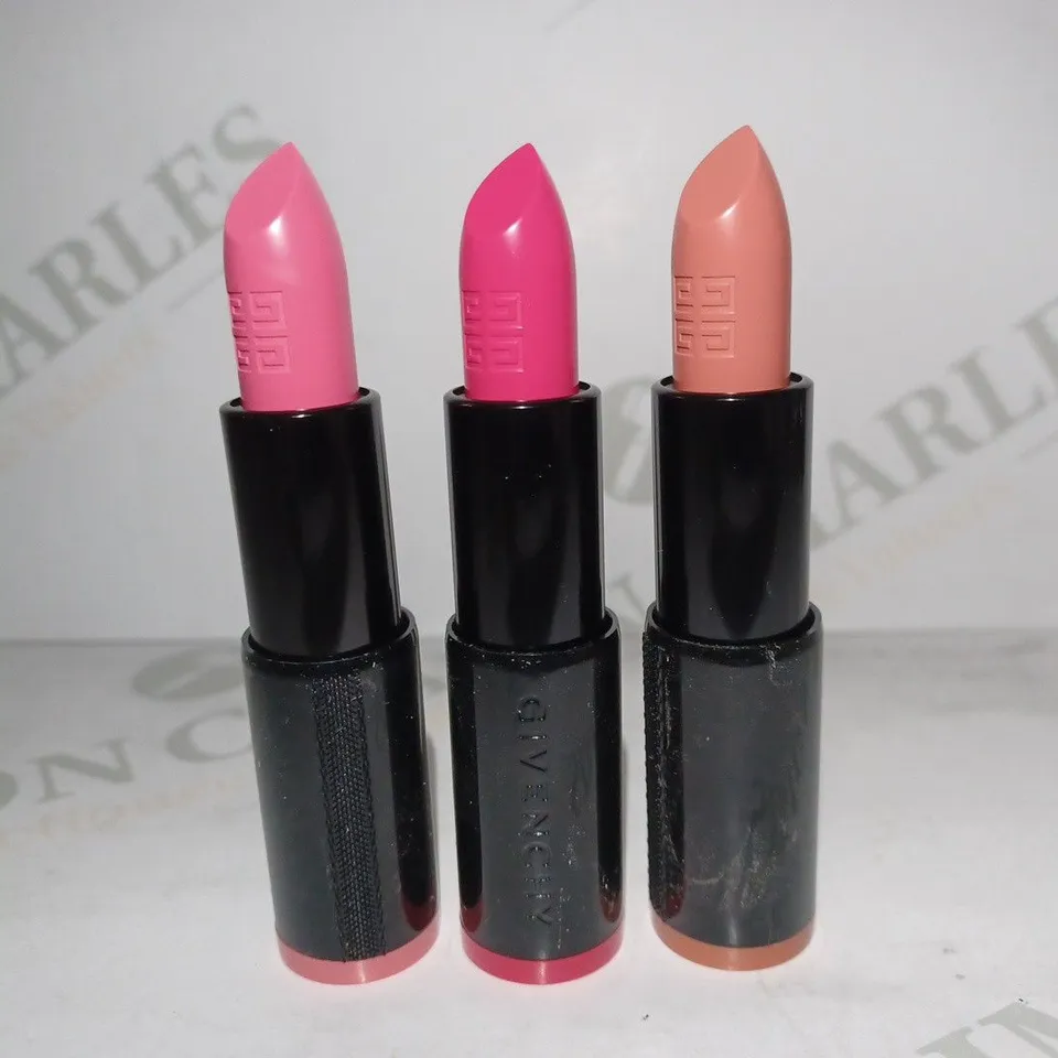BOX OF APPROX 10 ASSORTED GIVENCHY TESTER LIPSTICKS - 21 ROSE NEON, 22 INFRAROSE, 2 SERIAL NUDE, ETC