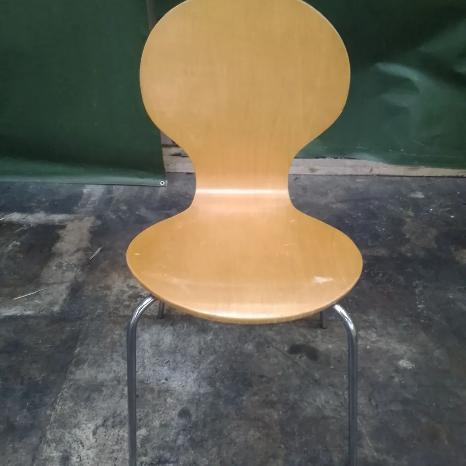 DESIGNER OAK EFFECT DINING CHAIR WITH CHROME LEGS