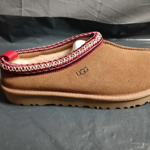 UGG WOMEN'S SUEDE SLIPPER BOOTS - UK SIZE 8