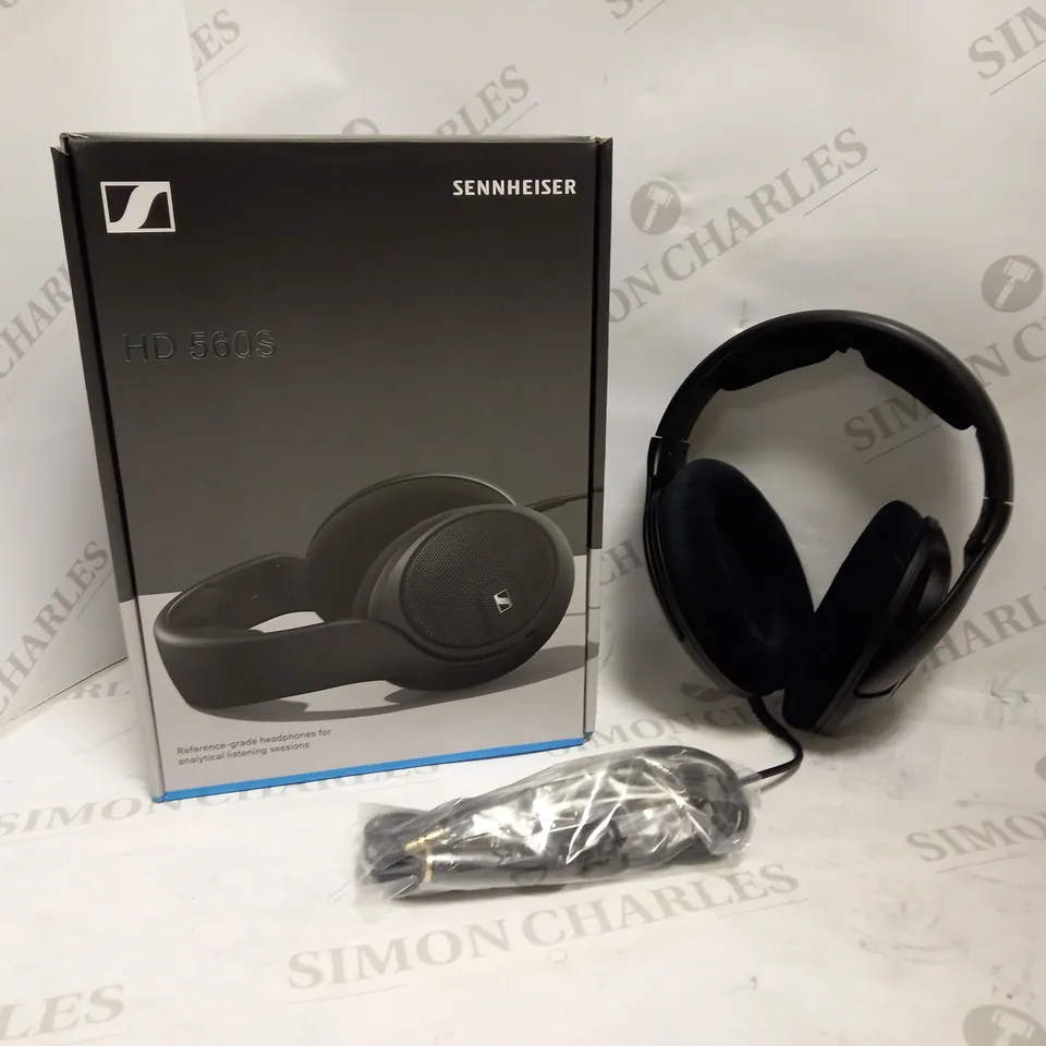 SENNHEISER HD 560S HEADPHONES