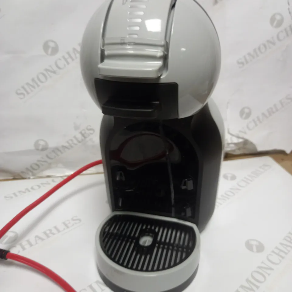 NESCAFE DOLCE GUSTO MINI ME COFFEE MACHINE