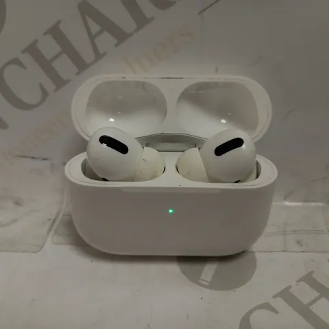APPLE AIRPODS PRO