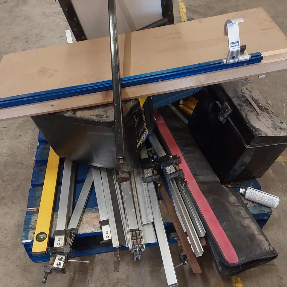 PALLET OF ASSORTED TOOLS/MACHINERY EQUIPMENT ECT