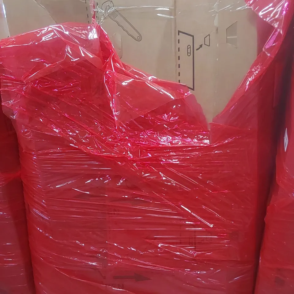 PALLET CONTAINING A LARGE QUANTITY OF ASSORTED ITEMS INCLUDING: COFFEE MAKER WITH GRINDER, INTELLIGENT CLOTHES DRYER, RETRACTABLE SAFETY GATE ECT