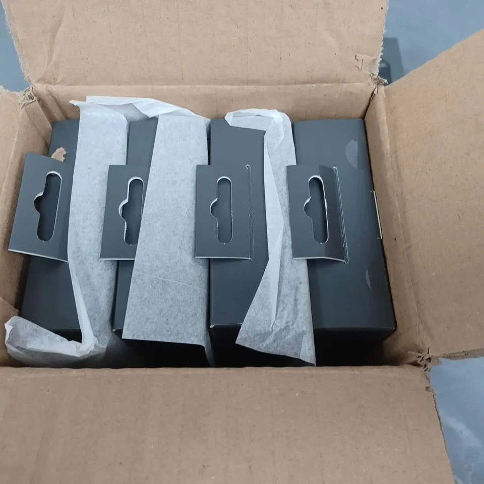 BOXED LOT OF 4 ASDA TECH 20,000MAH POWER BANKS