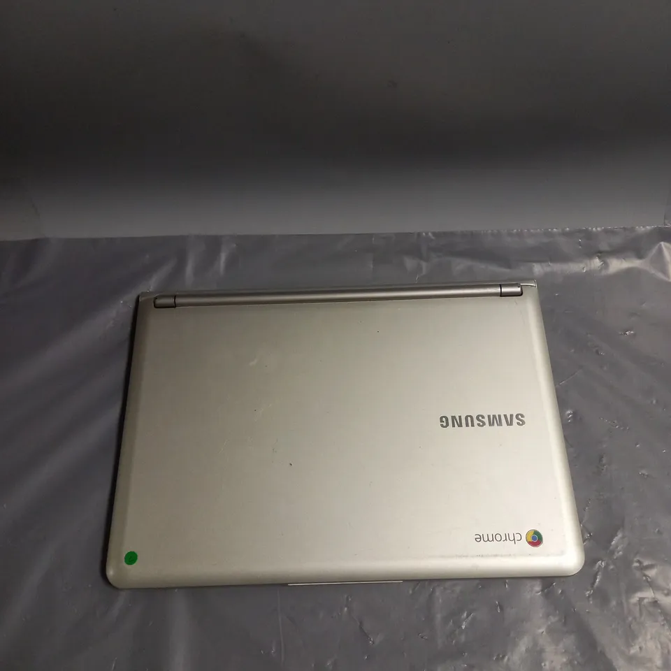 SAMSUNG NOTEBOOK 303C 11 INCH EXYNOS5 1.7GHZ 