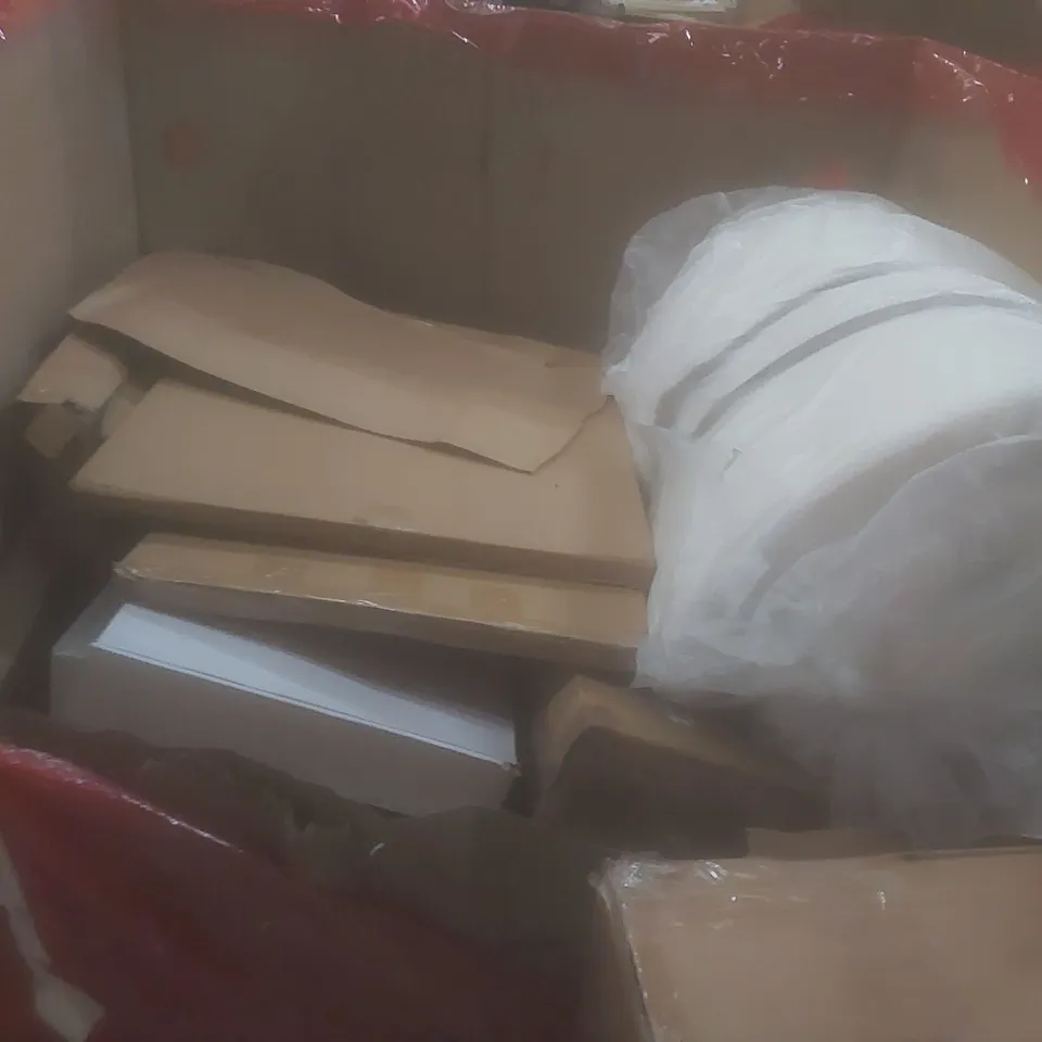 PALLET OF ASSORTED HOUSEHOLD GOODS AND PRODUCTS TO INCLUDE;KIDS TRAMPOLINE,CEILING LIGHT,LIGHT