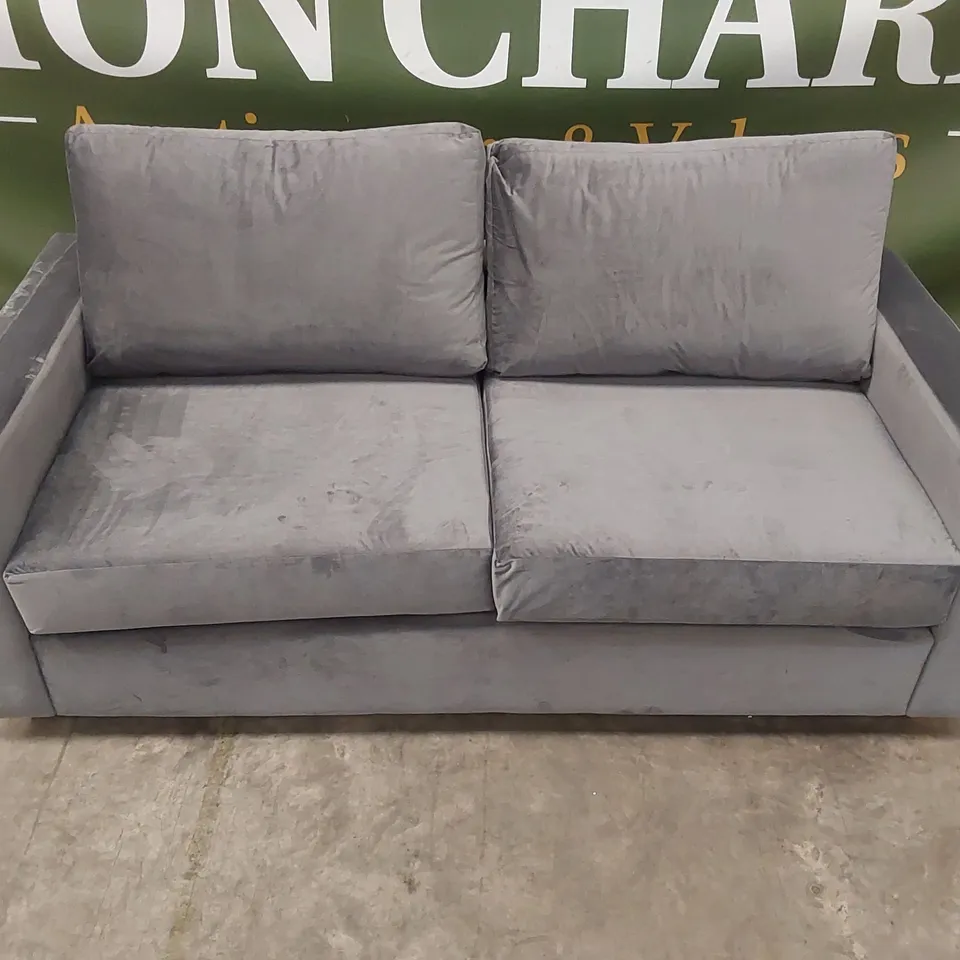 QUALITY DESIGNER 3 SEATER VELVET SOFA 