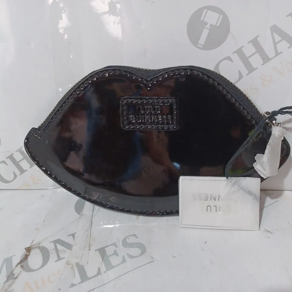 BOXED LULU GUINNESS LEATHER LIP COIN PURSE IN BLACK