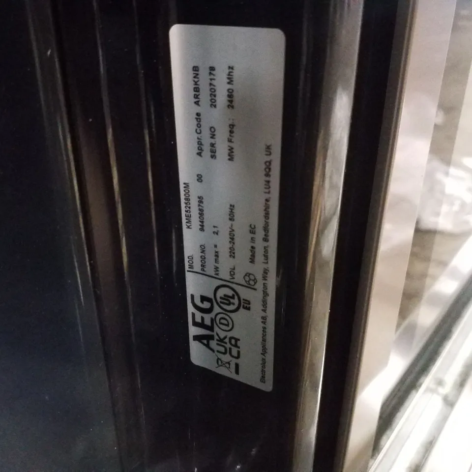 AEG KME525800M BUILT IN MICROWAVE WITH GRILL