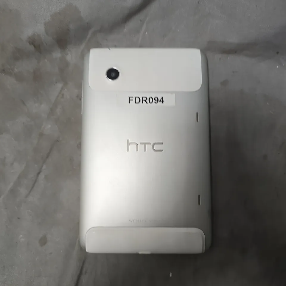 HTC FLYER TABLET IN SILVER/WHITE
