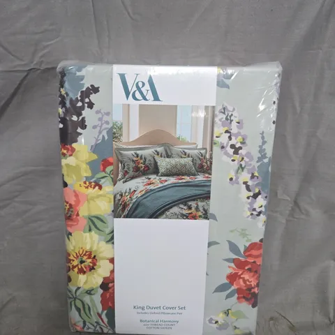 V&A KING DUVET COVER SET β BOTANICAL HARMONY