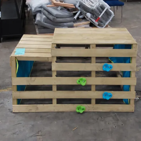TP WOODEN KIDS CLIMBING FRAME