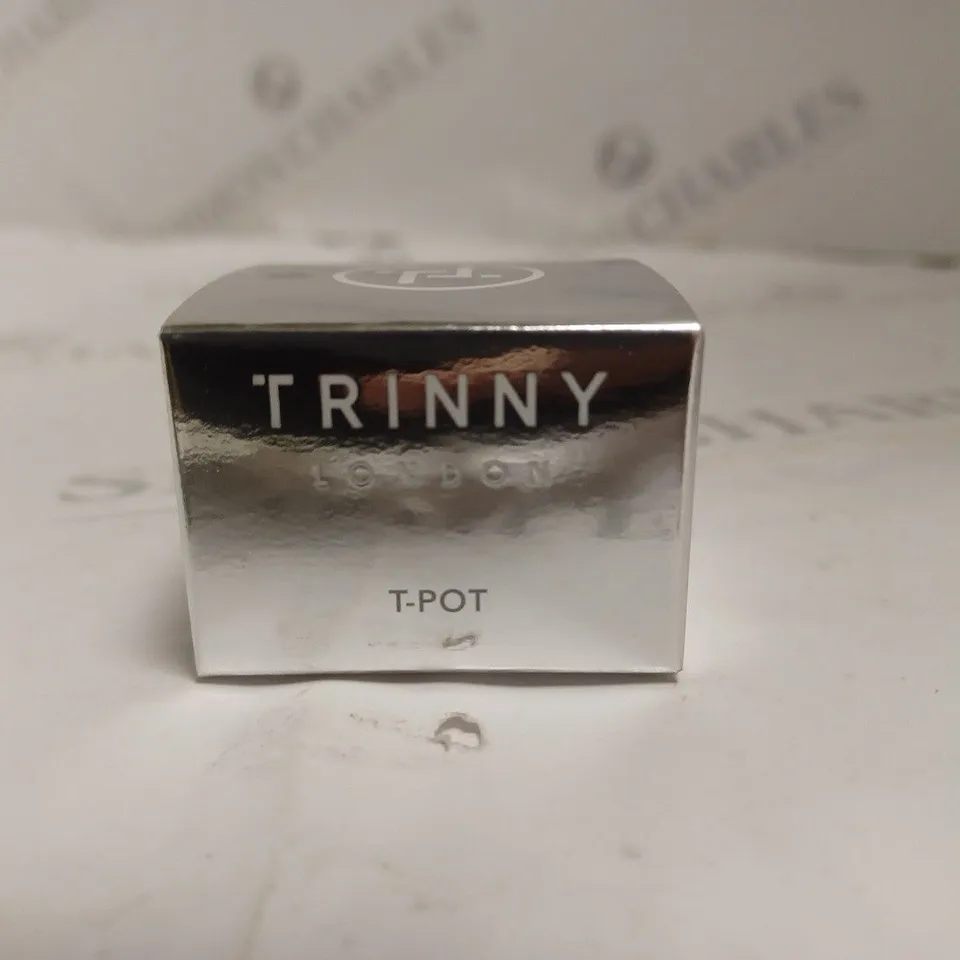 TRINNY LONDON T-POT OF BFF BEAUTY