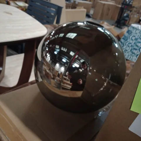 BOXED GLASS LAMPSHADE