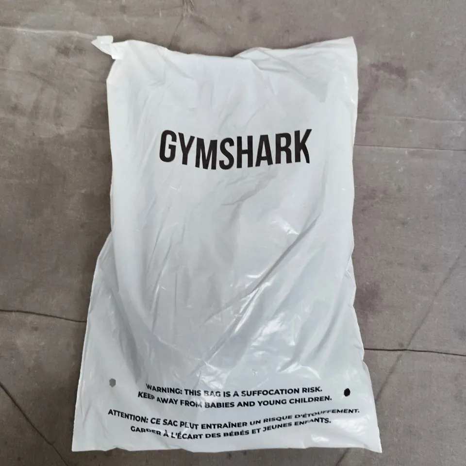 BAGGED GYMSHARK SUPERSET BACK POCKET FLARED BOTTOMS IN BLACK - XS