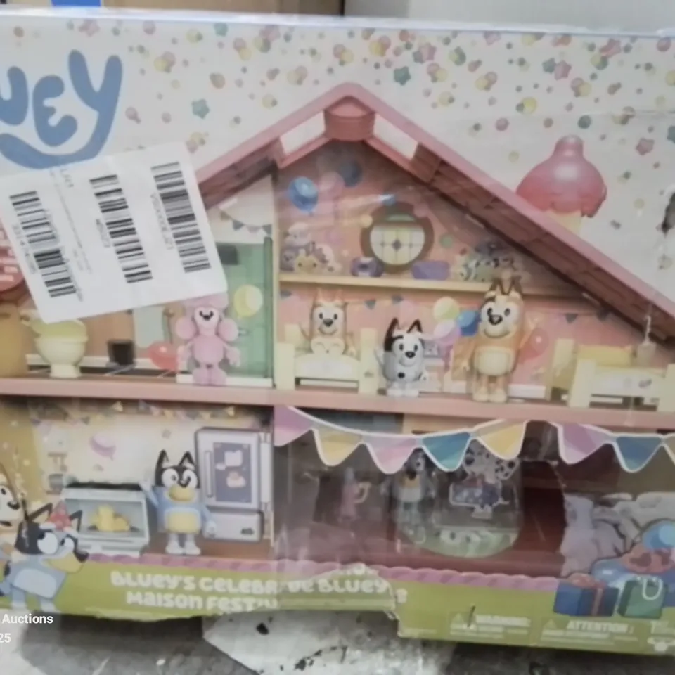 BOXED BLUEY PLAYSET