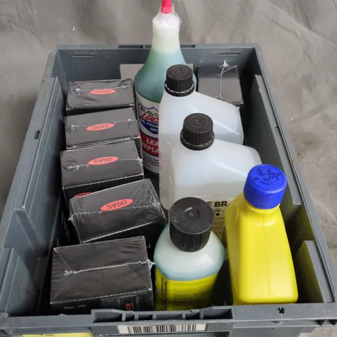 APPROXIMATELY 8 ASSORTED VEHICLE PARTS & ACCESSORIES