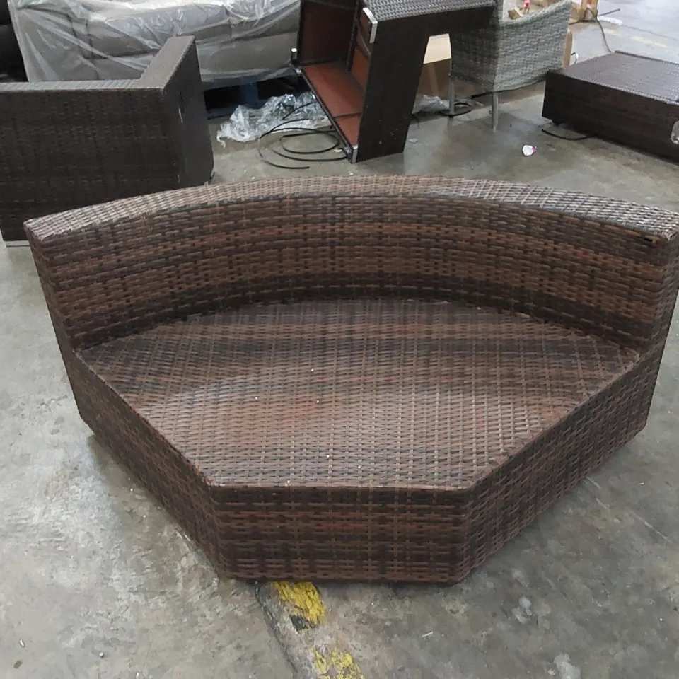 RATTAN SOFA PIECE BROWN