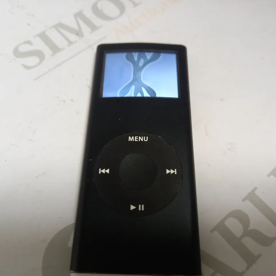 APPLE IPOD NANO 2ND GEN