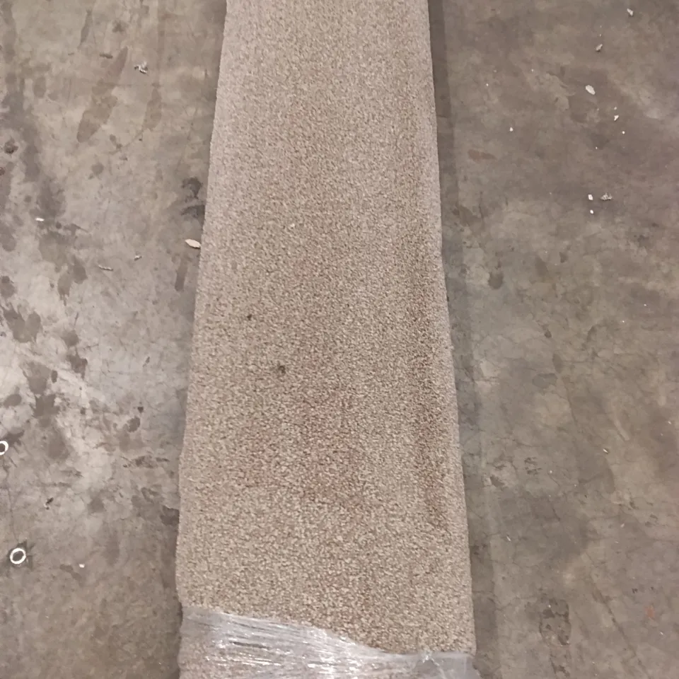 ROLL OF MIGHT TWIST BAMBOO APPROX SIZE: 2.35M X 4MM