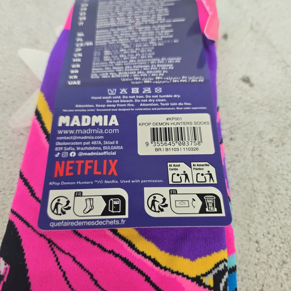 NETFLIX KPOP DEMON HUNTERS KNEE HIGH SOCKS UK AGE 12.5+