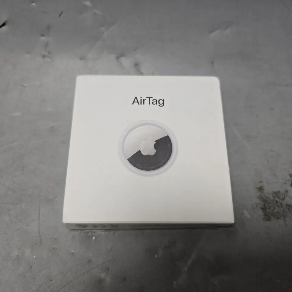 BOXED APPLE AIR TAG 
