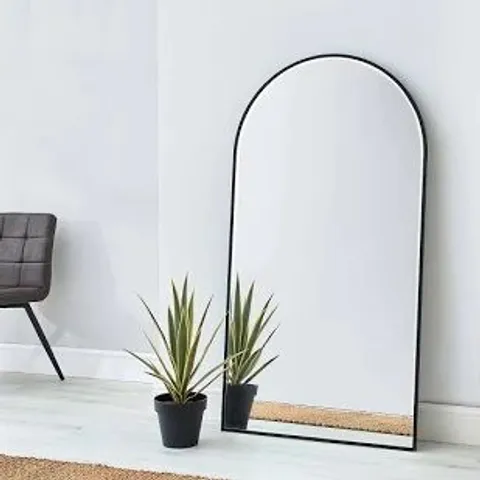 BOXED APARTMENT ARCHED LEANER MIRROR (1 BOX)
