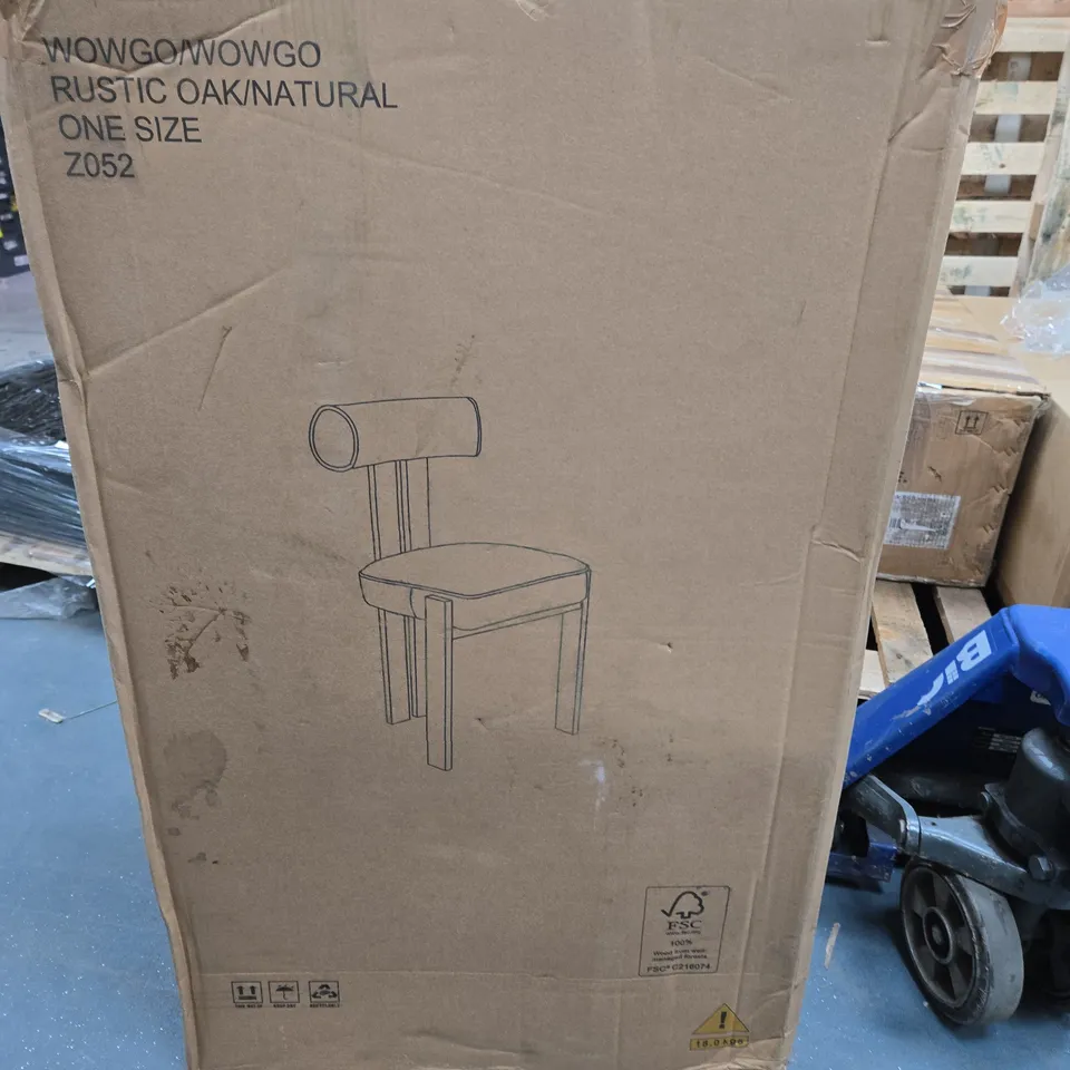 AMBER RUSTIC OAK/NATURAL PAIR OF DINING CHAIRS