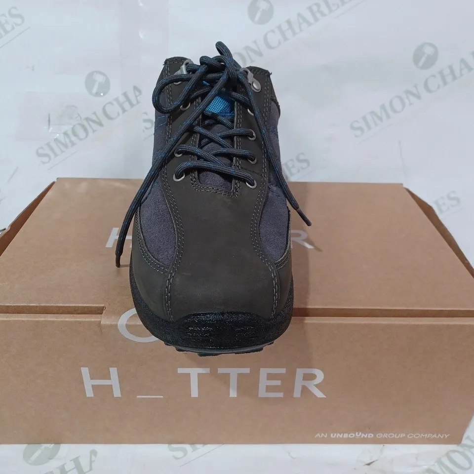 BOXED PAIR OF HOTTER MIST GTX EXTRA WIDE TRAINERS IN SMOKEY GREY UK SIZE 9