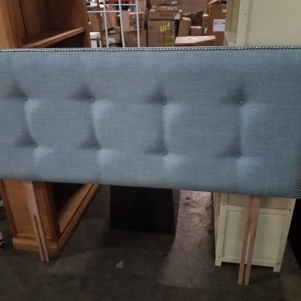 UPHOLSTERED AND TRIMMED 141.5CM HEADBOARD 