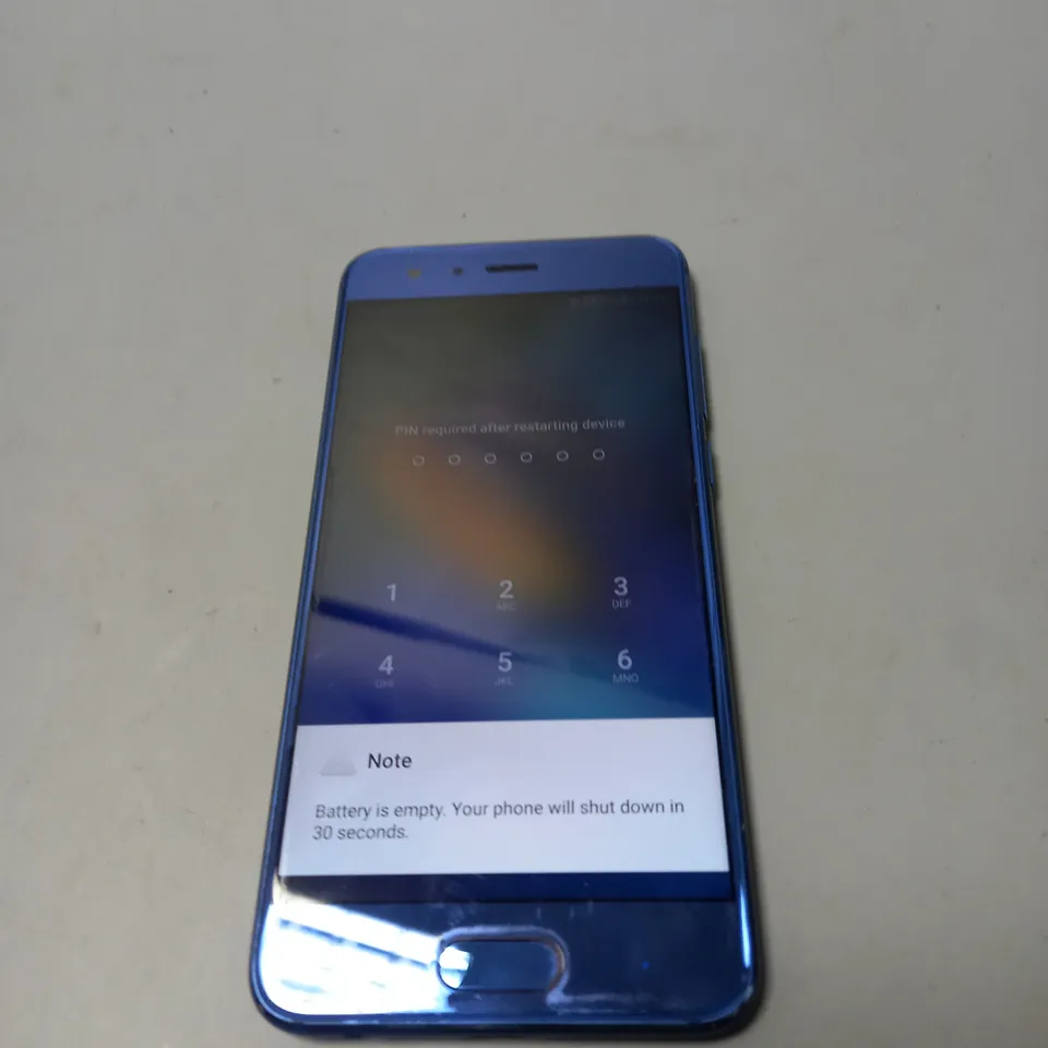 HONOR 8 