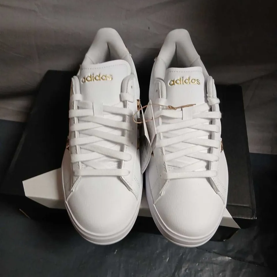 ADIDAS GRAND COURT 2.0 WHITE SNEAKERS WITH LEOPARD PRINT ACCENTS – UK 5 (US 6.5)
