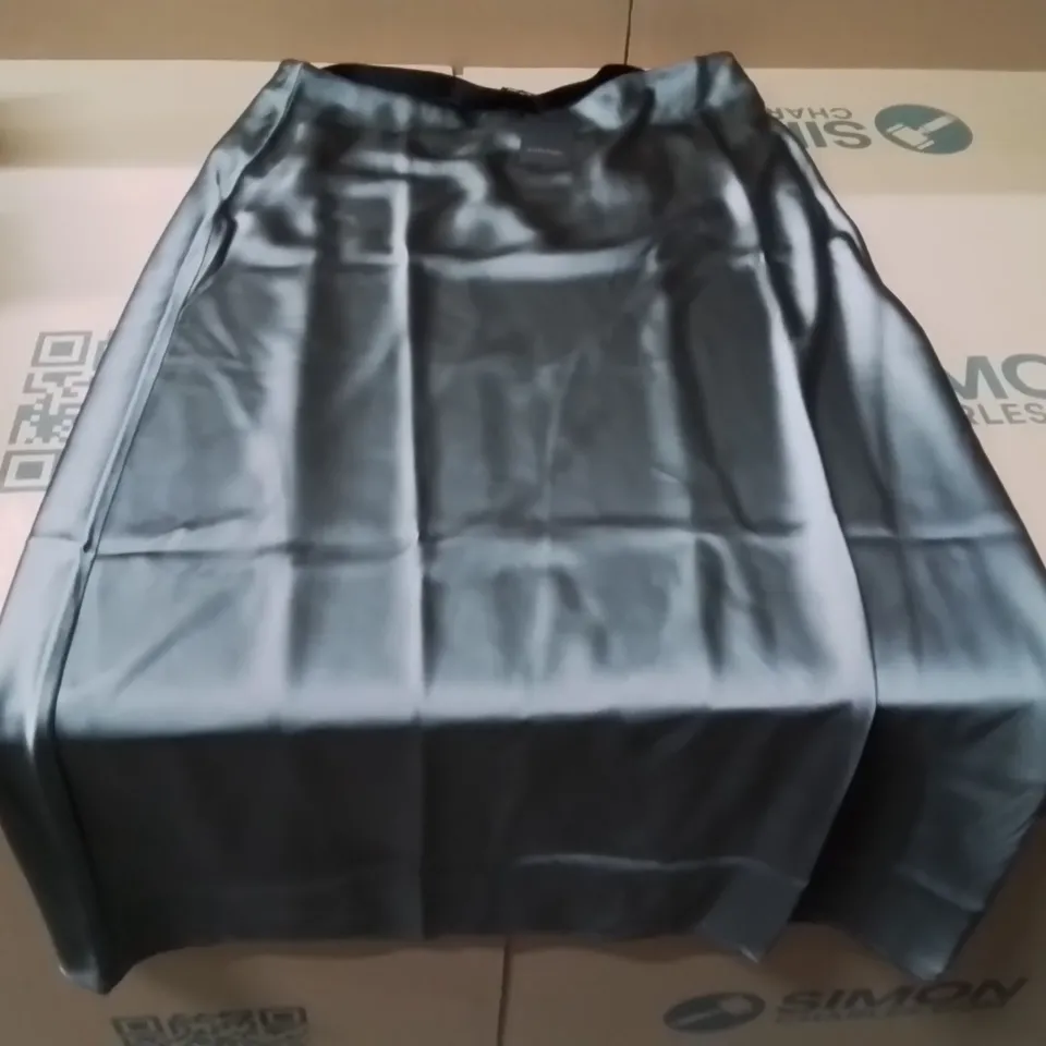 BOXED BRAND NEW APPROXIMATELY 13 ANTHOLOGY SATIN SLIP SKIRT PEWTER SIZE 16