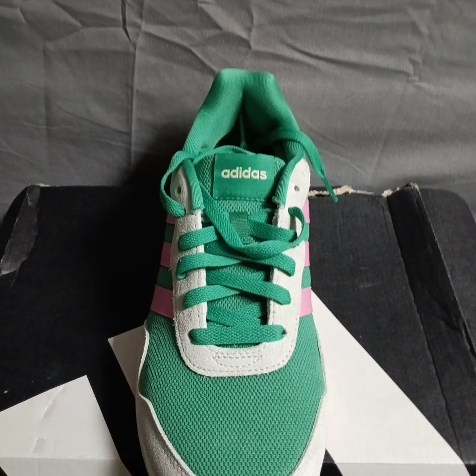 BOXED PAIR OF ADIDAS TRAINERS - UK SIZE 7