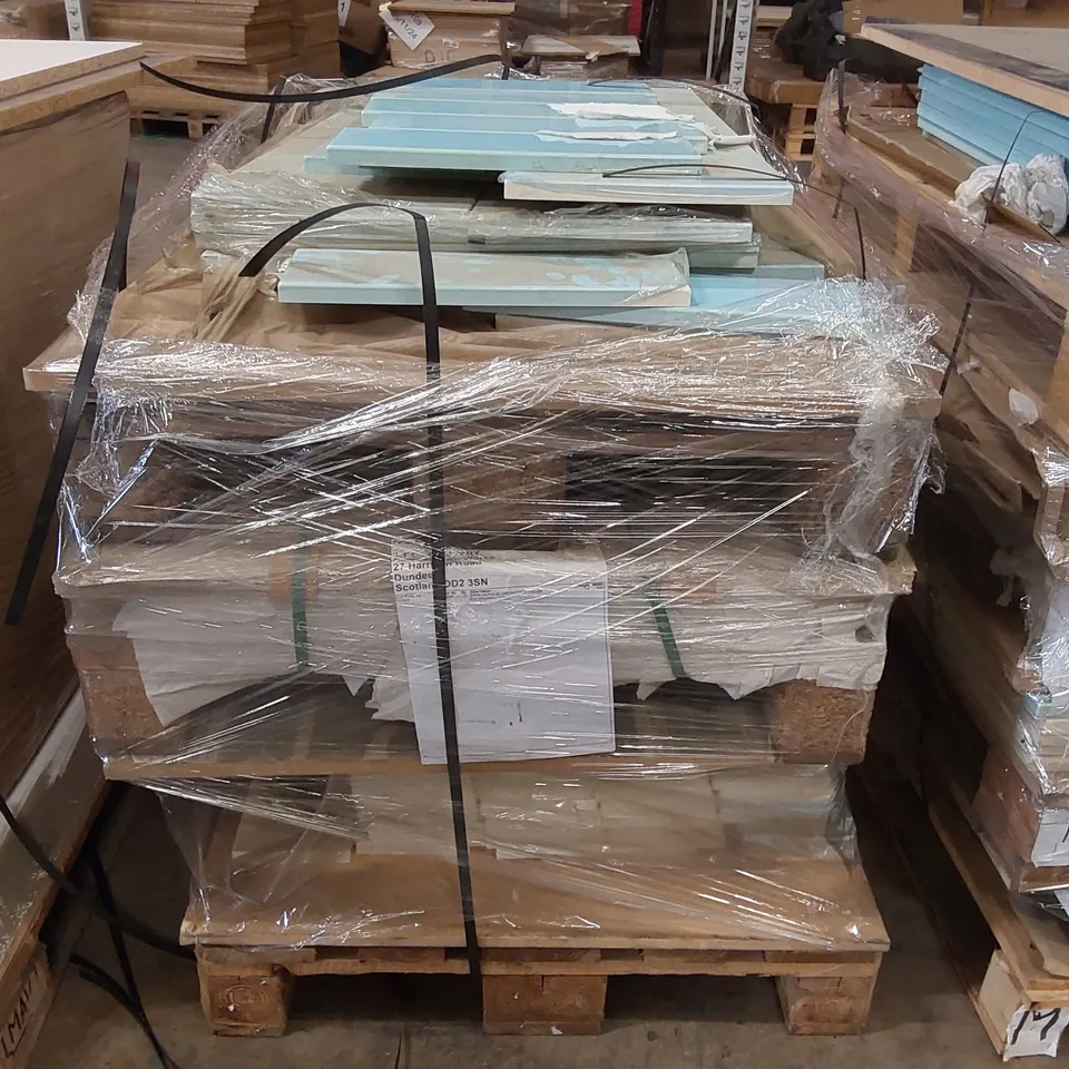 PALLET OF BRAND NEW IVORY CREAM GLOSS KITCHENS/BEDROOM REPLACEMENT CABINET DOOR/DRAWER/END PANELS IN ASSORTED SIZES TO INCLUDE;