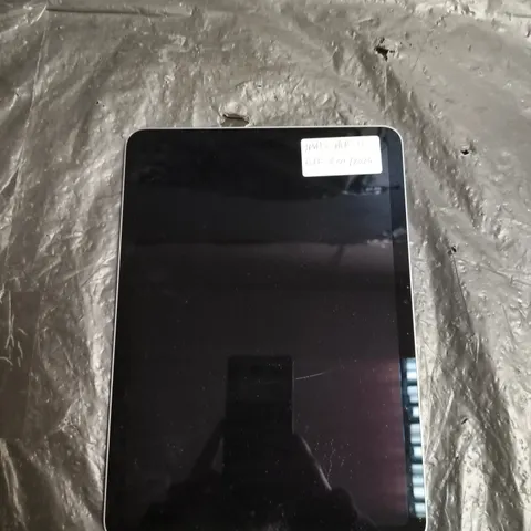 APPLE IPAD AIR β SILVER 9.7-INCH TABLET