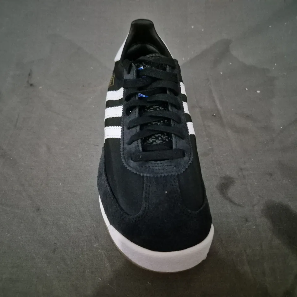 BOXED PAIR OF ADIDAS SL 72 RS SHOES IN BLACK/WHITE UK SIZE 10