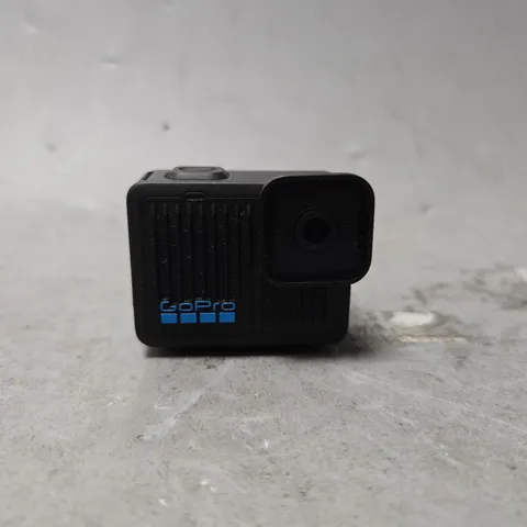 BOXED GOPRO HERO CAMERA 