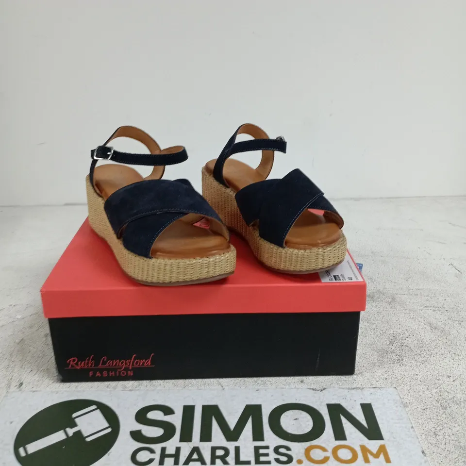 RUTH LANGSFORD LEATHER PLATFORM WEDGES SIZE 7