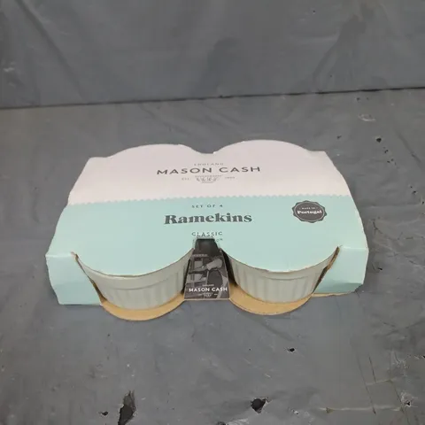 ENGLAND MASON CASH RAMEKINS SET OF 4