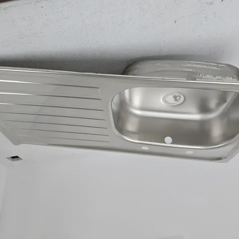 STAINLESS STEEL KITCHEN SINK WITH DRAINING BOARD – SINGLE BOWL
