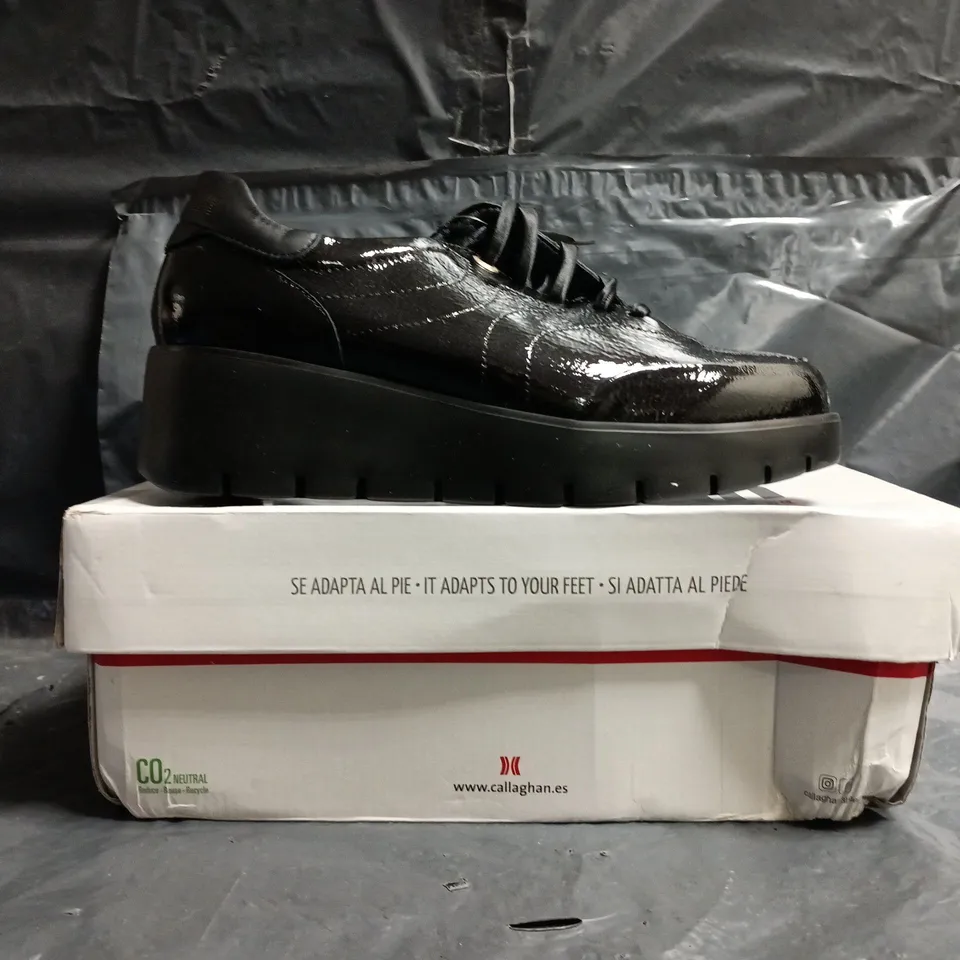 BOXED PAIR OF CALLAGHAN WEDGE SHOES IN BLACK SIZE EU 39