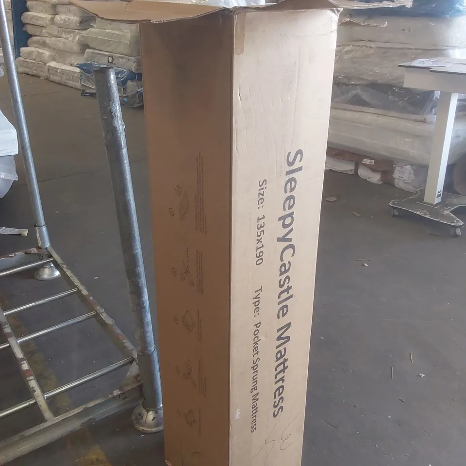 QUALITY BOXED SLEEPYCASTLE POCKET SPRUNG 135CM DOUBLE MATTRESS