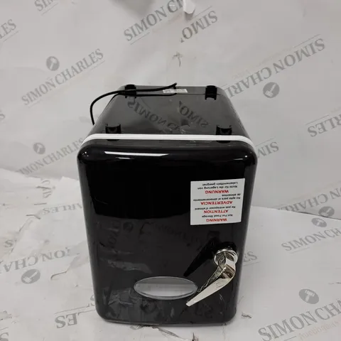SO CHILL MINI FRIDGE BLACK