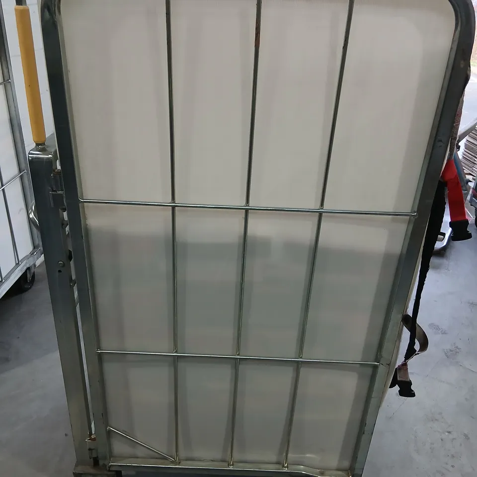 LARGE QUANTITY OF ASSORTED FICTION AND NON FICTION BOOKS