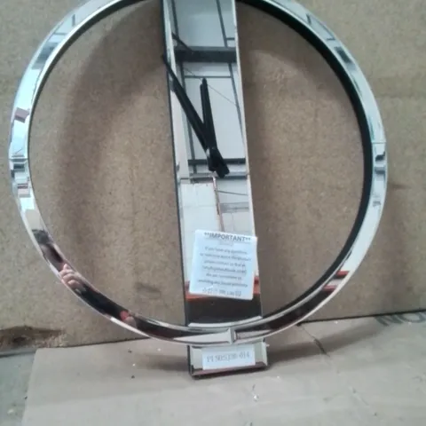 BOXED GLASS WALL CLOCK