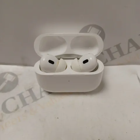 APPLE AIR POD PROS 