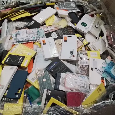 PALLET CONTAINING VERY LARGE AMOUNT OF VARIOUS PHONE CASES [MODELS AND MAKES VARY]
