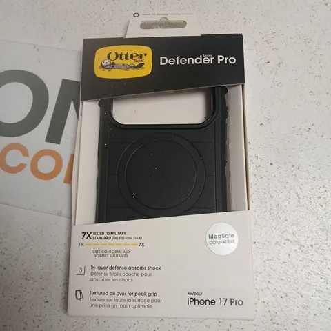 OTTERBOX DEFENDER PRO MAGSAFE CASE FOR IPHONE 17 PRO – BLACK